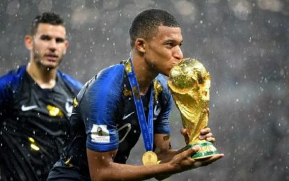 فرانسه قهرمان جام جهانی فوتبال ۲۰۱۸ روسیه شد