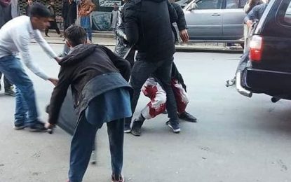 در دومین روز تظاهرات در کابل، ۴ نفر کشته و ۲۱ غیر نظامی دیگر زخمی شدند