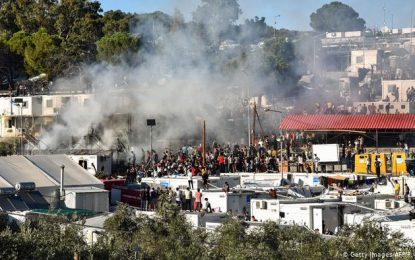 در اثر درگیری در یک کمپ مهاجران در یونان، دو نفر جان باختند