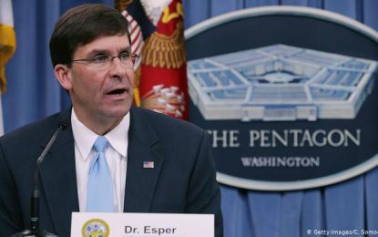 وزیر دفاع امریکا: روی گزینه‌های کاهش حضور نظامیان امریکایی بررسی‌ها جریان دارد
