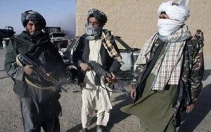 در یک درگیری‌ میان ارتش و طالبان در بادغیس، ۳۰ سرباز ارتش جان باخته اند