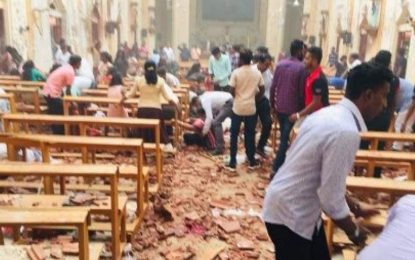 در انفجار‌های پی‌هم در سریلانکا، بیش از ۳۰۰ تن کشته و زخمی شدند