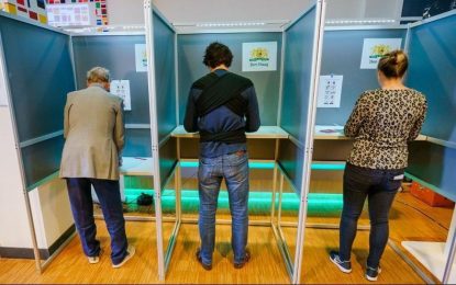 انتخابات پارلمانی اروپا در ۲۱ عضو این قاره پایان یافت