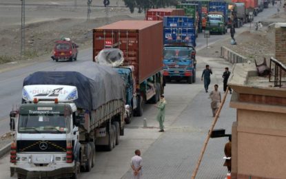 روند صادرات افغانستان به پاکستان پس از دو ماه آغاز شده است